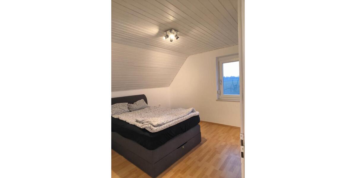 Einfamilienhaus Perkam - 5.5 Zimmer, 140 m&sup2;, 1.100&euro; | Angebot:26021975