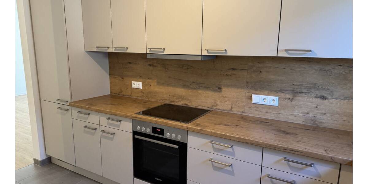 Etagenwohnung Albersdorf - 3 Zimmer, 93 m&sup2;, 1.162&euro; | Angebot:26320397