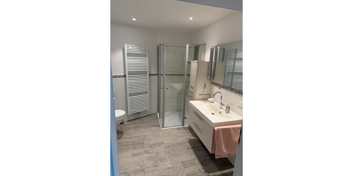 Etagenwohnung Aurich Egels und Wallinghausen - 2 Zimmer, 74 m&sup2;, 800&euro; | Angebot:26582762