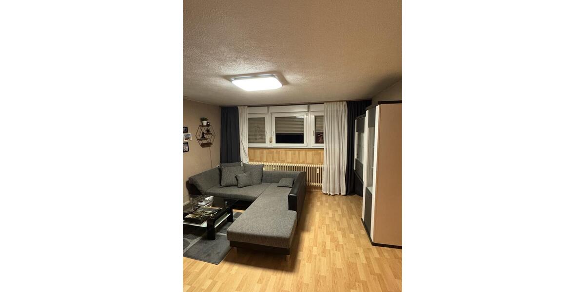 Etagenwohnung Sankt Ingbert - 3 Zimmer, 70 m&sup2;, 700&euro; | Angebot:25058130