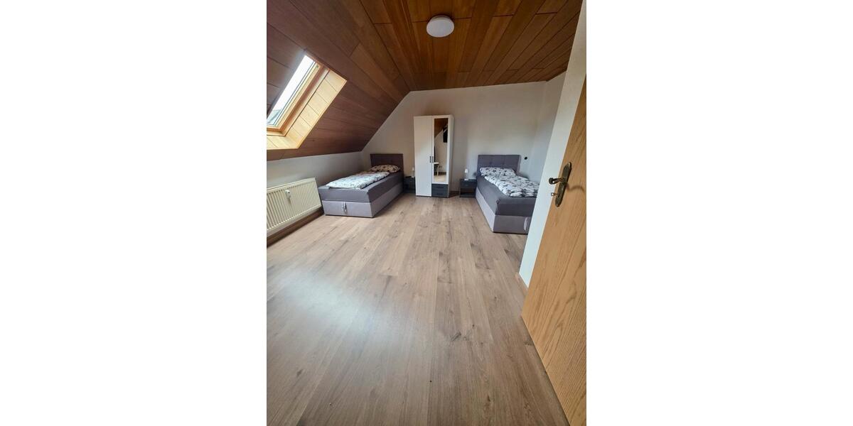 Dachgeschoßwohnung Neunburg vorm Wald - 4.5 Zimmer, 20&euro; | Angebot:21469601