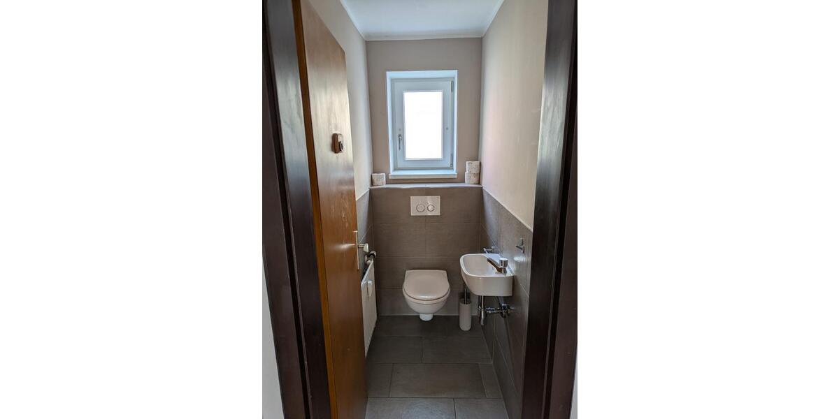 Etagenwohnung Cham - 4 Zimmer, 100 m&sup2;, 720&euro; | Angebot:26497728