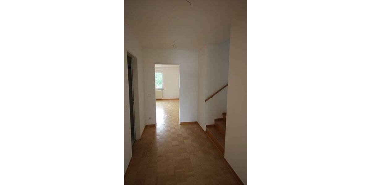 Etagenwohnung Schwerin Schelfstadt - 2 Zimmer, 55 m&sup2;, 560&euro; | Angebot:26763964