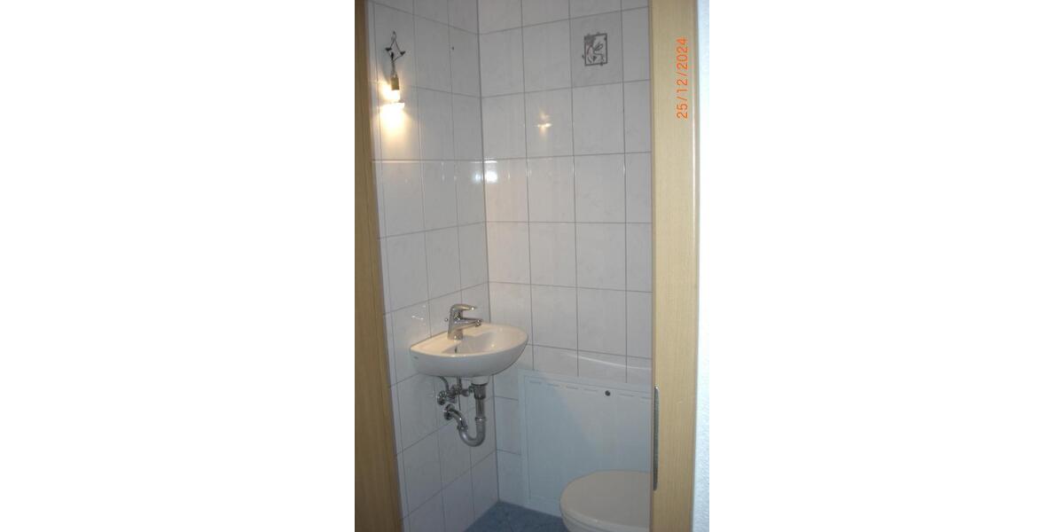 Etagenwohnung Bad Rappenau - 3 Zimmer, 102 m&sup2;, 1.100&euro; | Angebot:25783088