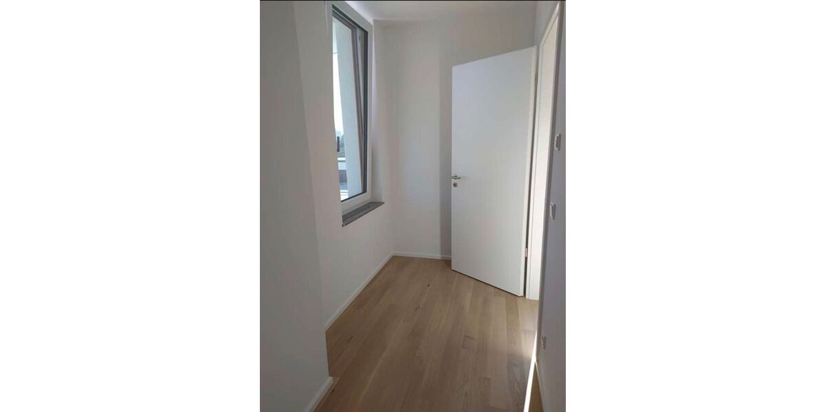 Super Dachterrassenwohnung, ruhig, hell, am Park, S-Bahn 200 m. - Einfamilienhaus München Aubing | Angebot:27083483