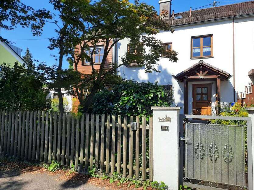Wohnung zum Mieten in Augsburg 910 € 73 m²