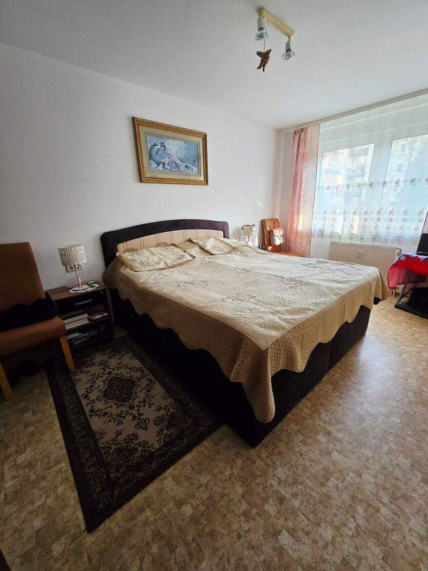 Schöne 2 Zimmer Wohnung mit tollem Balkon in NürnbergNibelungen 2 zimmer