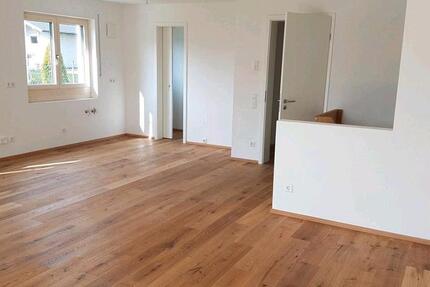 Wohnung Ingolstadt Münchener Straße - 3 Zimmer, 110 m&sup2;, 1.300&euro; | Angebot:25178620