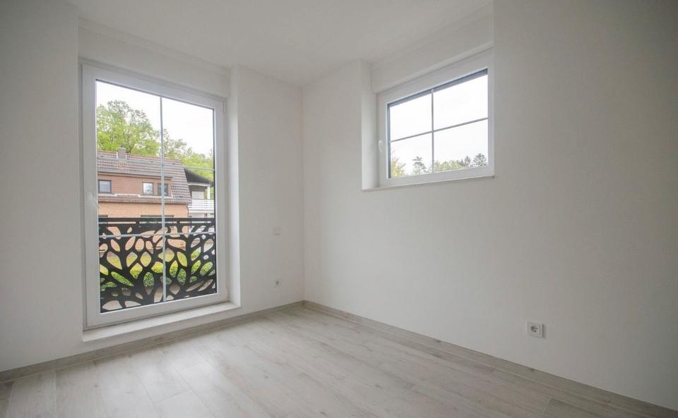 Doppelhaushälfte Lohmar - 7 Zimmer, 200 m&sup2;, 2.500&euro; | Angebot:26677615
