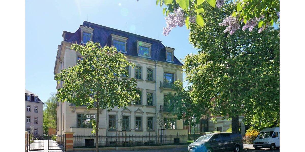 Etagenwohnung Dresden Striesen-Ost - 3 Zimmer, 97 m&sup2;, 1.895&euro; | Angebot:26767950