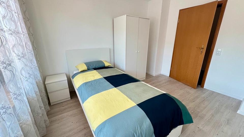 Monteurzimmer bei Regensburg – ruhige Unterkunft für Firmen 6 zimmer