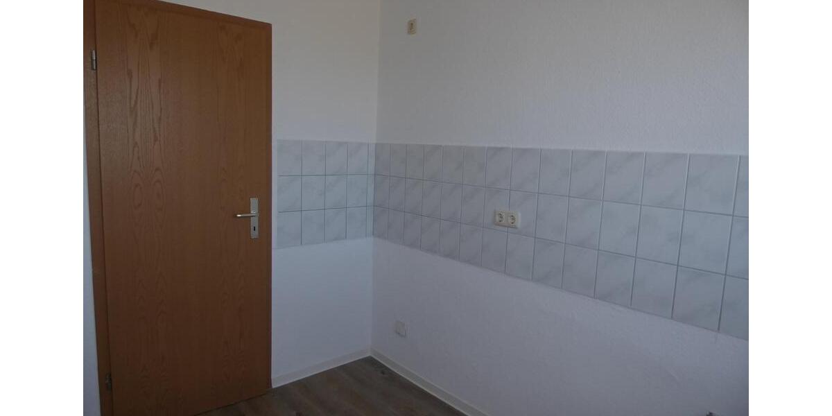 Etagenwohnung Unterwellenborn - 2 Zimmer, 47 m&sup2;, 274&euro; | Angebot:26479809