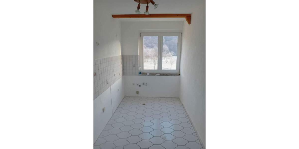 Etagenwohnung Rudolstadt Volkstedt - 3 Zimmer, 59 m&sup2;, 475&euro; | Angebot:25662411