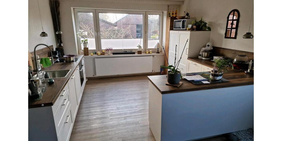 Erdgeschoßwohnung Kutenholz - 6 Zimmer, 166 m&sup2;, 1.200&euro; | Angebot:25271034