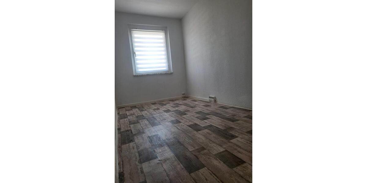 Etagenwohnung Mansfeld - 3 Zimmer, 60 m&sup2;, 370&euro; | Angebot:25540625