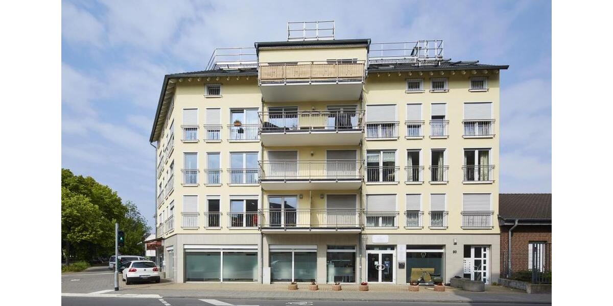 Etagenwohnung Köln Nippes - 3 Zimmer, 117 m&sup2;, 1.680&euro; | Angebot:26624223