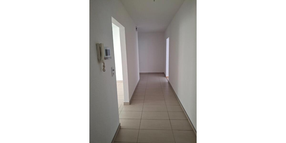 Etagenwohnung Fulda - 3 Zimmer, 85 m&sup2;, 895&euro; | Angebot:25716487