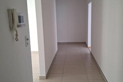 Wohnung Fulda - 3 Zimmer, 85 m&sup2;, 895&euro; | Angebot:25716487