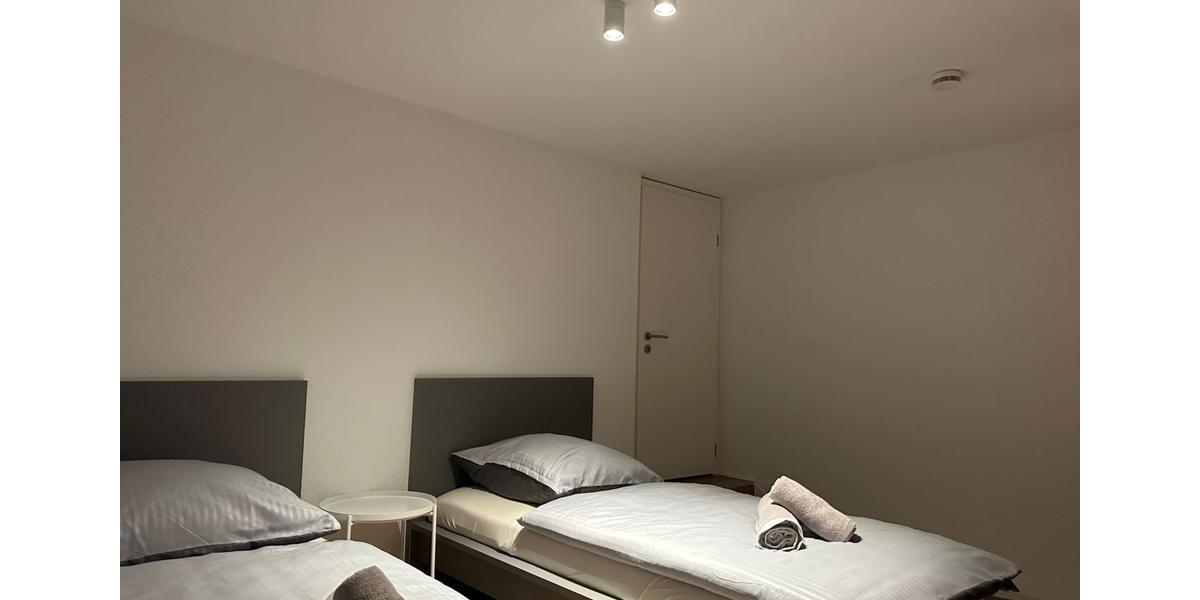 Wohnen auf Zeit Altbach - 5 Zimmer, 150 m&sup2;, 3.980&euro; | Angebot:26213591