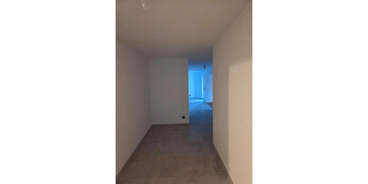 Erdgeschoßwohnung Waldmohr - 3 Zimmer, 125 m&sup2;, 1.450&euro; | Angebot:25651797