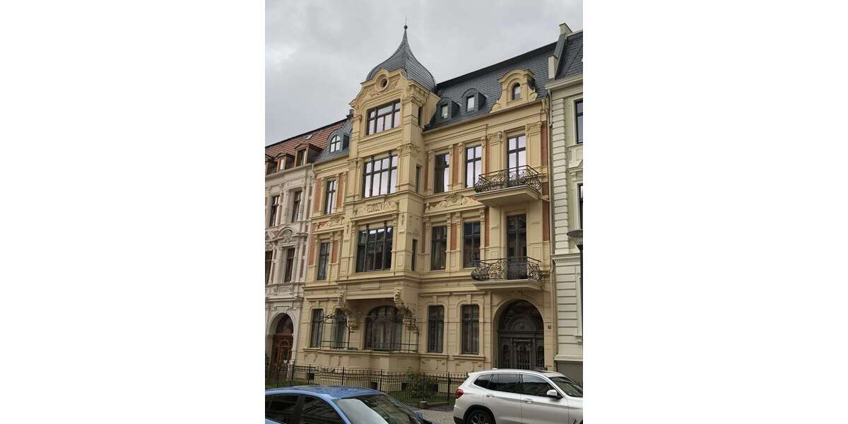 Etagenwohnung Görlitz Innenstadt - 4 Zimmer, 171 m&sup2;, 1.198&euro; | Angebot:26976802