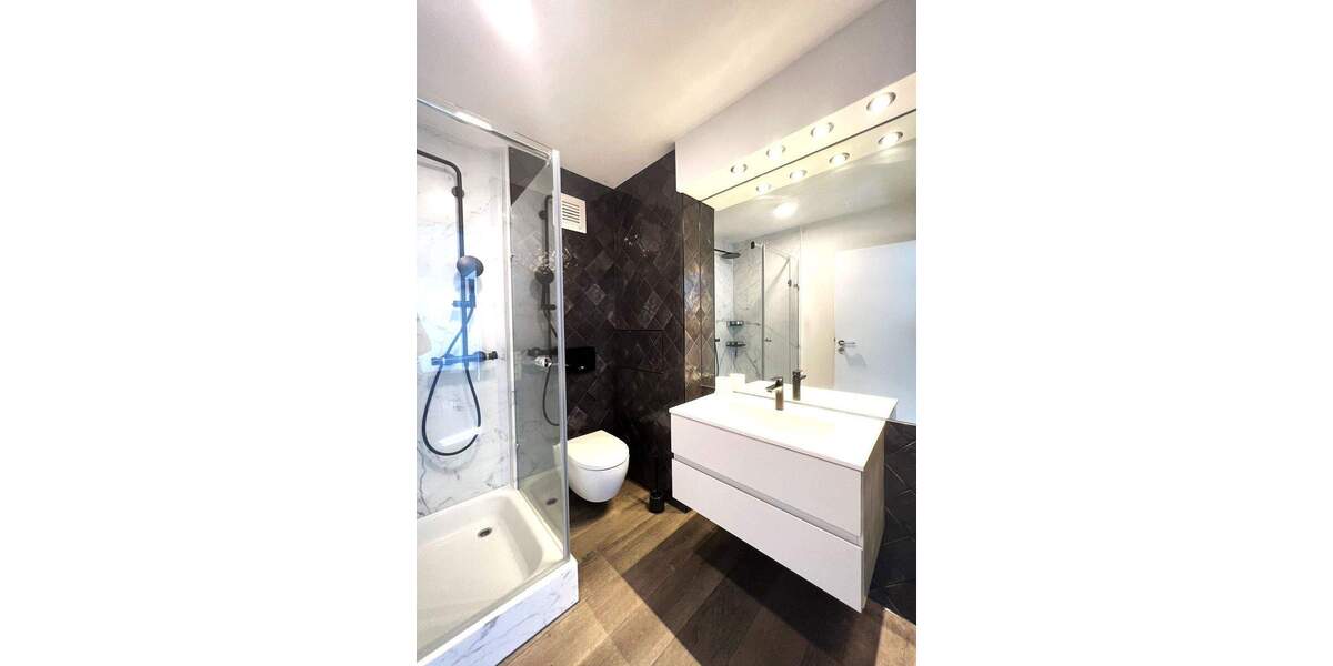 Etagenwohnung Kaiserslautern Innenstadt - 2 Zimmer, 125 m&sup2;, 1.200&euro; | Angebot:25691122