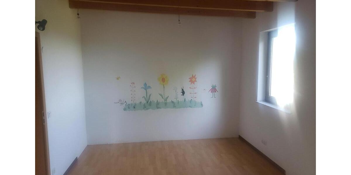 Dachgeschoßwohnung Rheinbach - 3 Zimmer, 97 m&sup2;, 850&euro; | Angebot:26110153