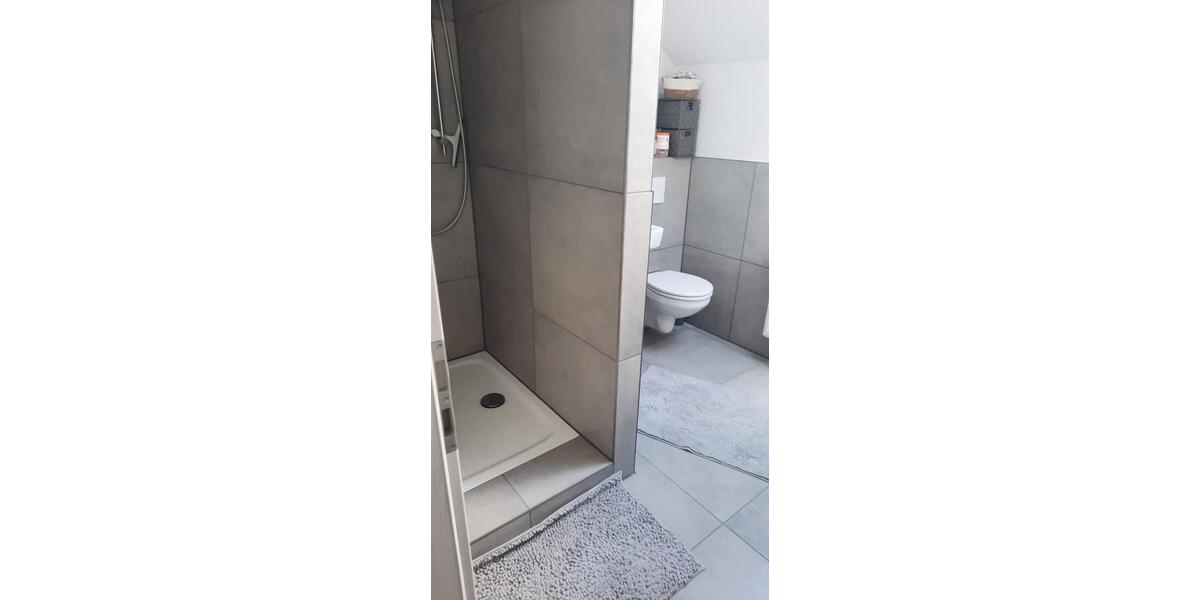 Dachgeschoßwohnung Hundsangen - 2 Zimmer, 85 m&sup2;, 1.000&euro; | Angebot:25787775