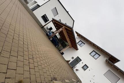 Haus Windorf - 4 Zimmer, 120 m&sup2;, 1.070&euro; | Angebot:25233640