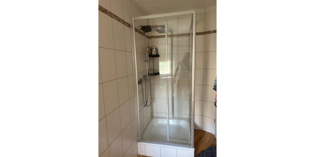 Etagenwohnung Fürstenfeldbruck - 3 Zimmer, 15 m&sup2;, 400&euro; | Angebot:24781178