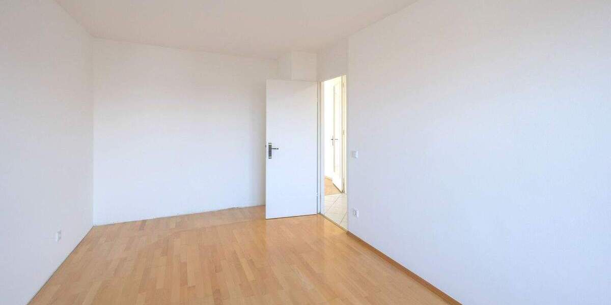 Etagenwohnung Germering Unterpfaffenhofen - 2 Zimmer, 76 m&sup2;, 1.350&euro; | Angebot:25879452