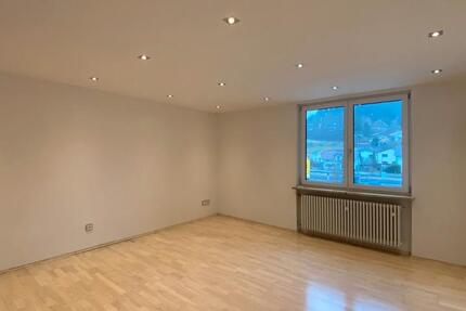 Wohnung Biessenhofen - 4 Zimmer, 99 m&sup2;, 1.050&euro; | Angebot:26278735