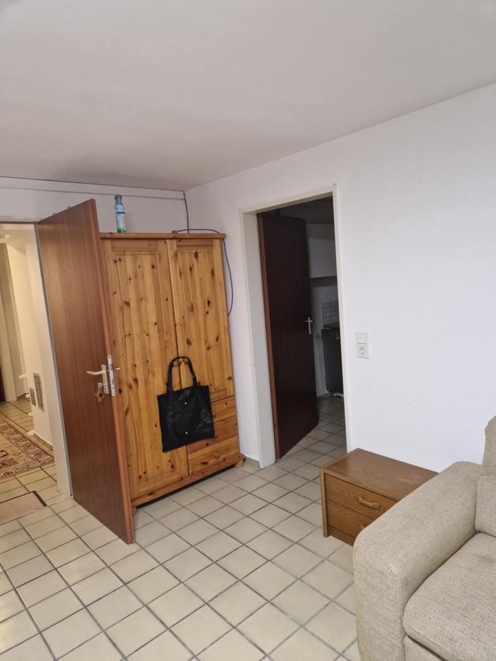 Zimmer mit Küche und Bad, möbliert, alles inklusive
