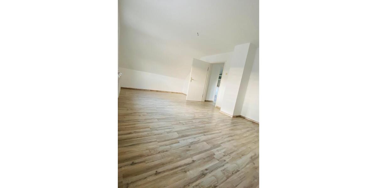 Dachgeschoßwohnung Bad Mergentheim - 3 Zimmer, 60 m&sup2;, 650&euro; | Angebot:26451703