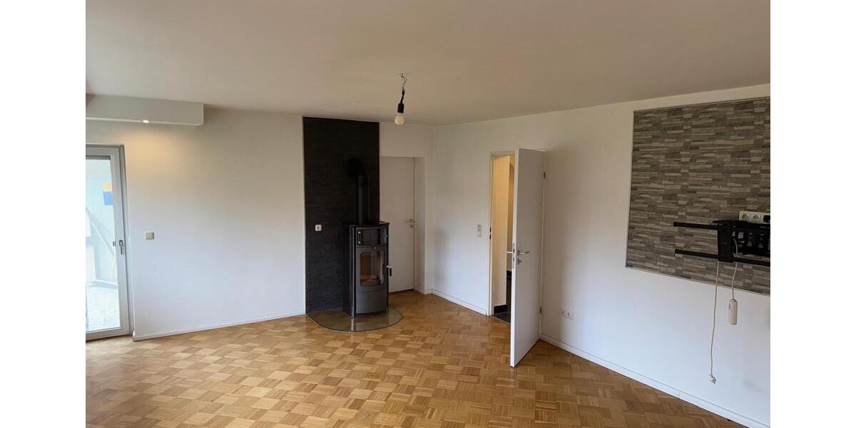 Etagenwohnung Hungen - 3 Zimmer, 104 m&sup2;, 836&euro; | Angebot:26705420