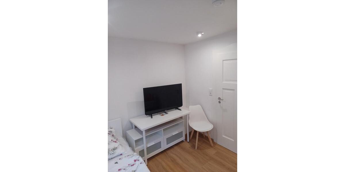 Wohnen auf Zeit Uffenheim - 1 Zimmer, 11 m&sup2;, 400&euro; | Angebot:26625555