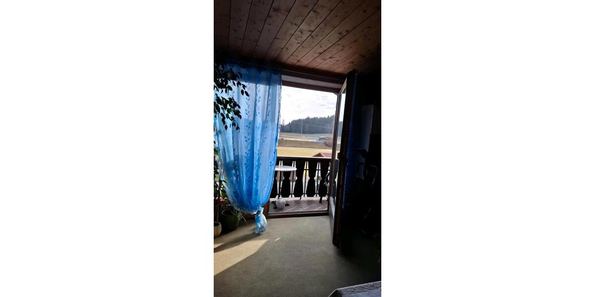 Dachgeschoßwohnung Traunreut Irsing - 2 Zimmer, 53 m&sup2;, 705&euro; | Angebot:25405498