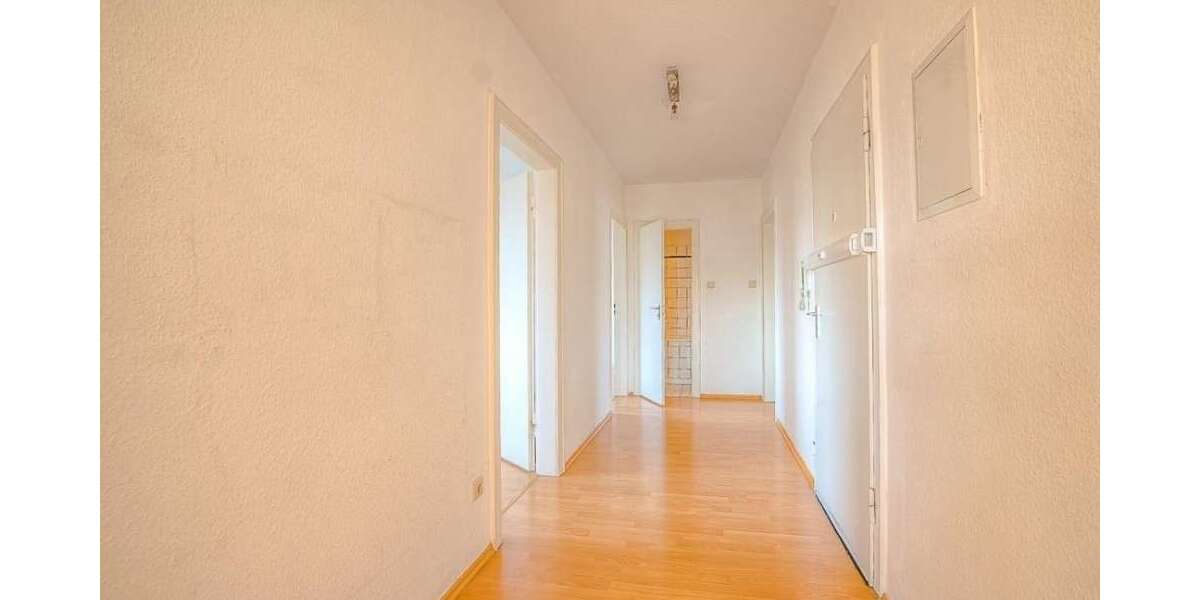 Etagenwohnung Düsseldorf Carlstadt - 4 Zimmer, 100 m&sup2;, 1.500&euro; | Angebot:26411000
