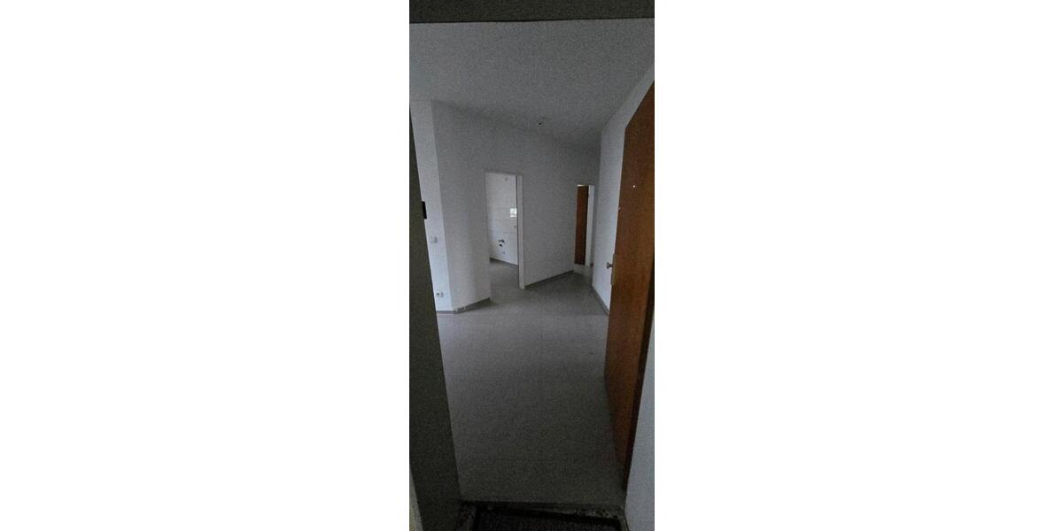 Schöne, renovierte 2.5 Zi Whg m Balkon 2 zimmer