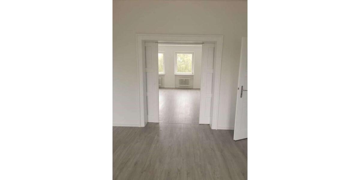 Etagenwohnung Salzgitter Ortschaft Südost - 4 Zimmer, 122 m&sup2;, 732&euro; | Angebot:22510150