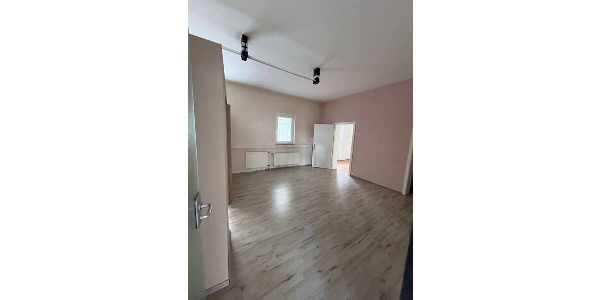 Gewerbeobjekt Bad Oeynhausen Innenstadt - 800&euro; | Angebot:26731069
