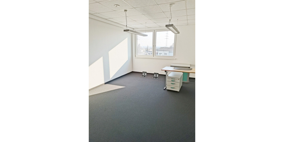 Gewerbeobjekt Büren - 7&euro; | Angebot:25348922