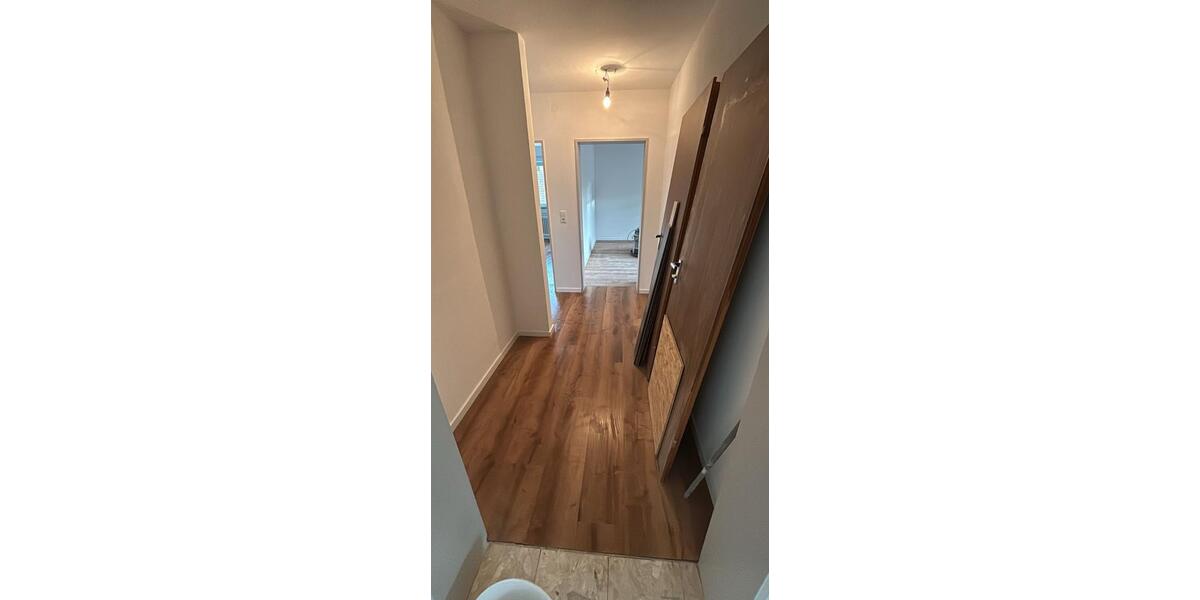 Erdgeschoßwohnung Künzelsau - 4 Zimmer, 93 m&sup2;, 1.100&euro; | Angebot:24814686