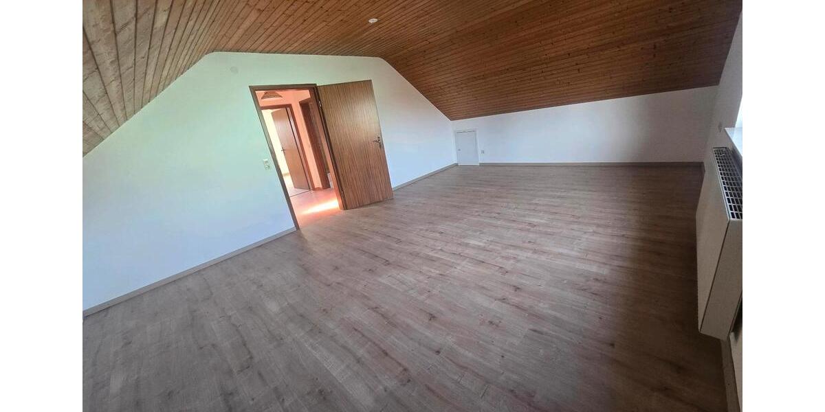 Dachgeschoßwohnung Riedlingen - 2 Zimmer, 55 m&sup2;, 520&euro; | Angebot:25369106