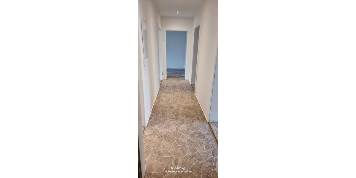 Erdgeschoßwohnung Ebersdorf bei Coburg - 3 Zimmer, 61 m&sup2;, 500&euro; | Angebot:25266250