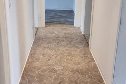 Wohnung Ebersdorf bei Coburg - 3 Zimmer, 61 m&sup2;, 500&euro; | Angebot:25266250