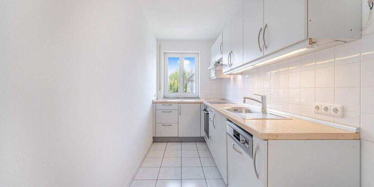 Etagenwohnung München Trudering-Riem - 4 Zimmer, 122 m&sup2;, 2.370&euro; | Angebot:25336192