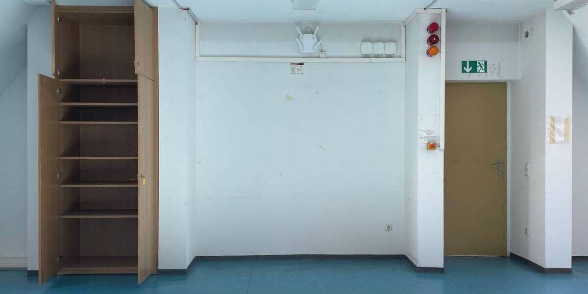 Gewerbeobjekt Bamberg Gereuth - 4 Zimmer, 184 m&sup2;, 1.030&euro; | Angebot:25680555