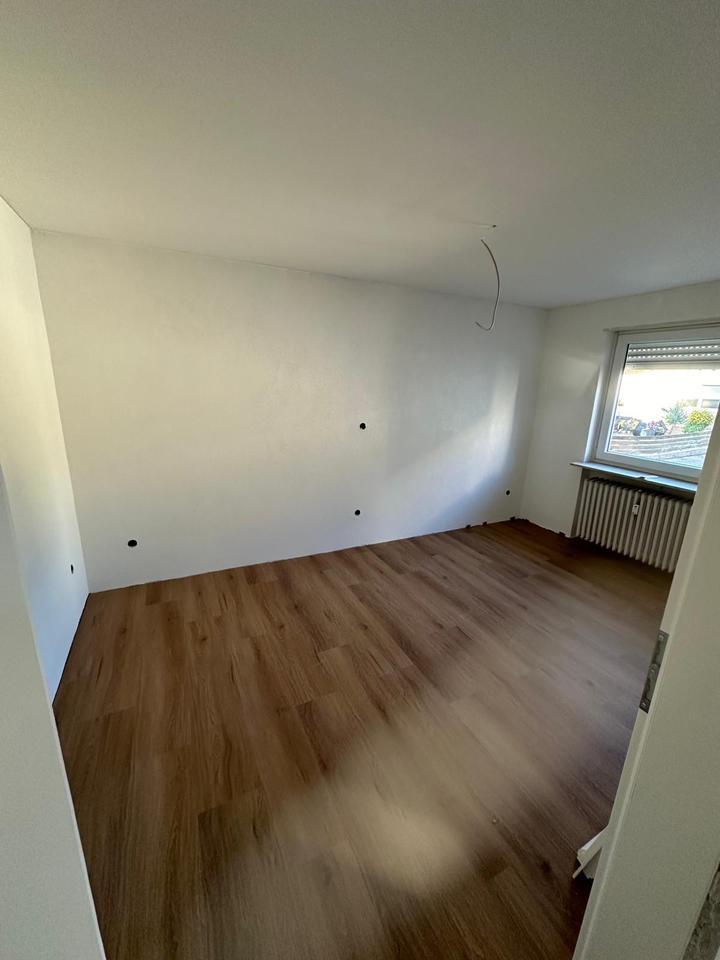 Helle 3 Zimmer-Wohnung im Erdgeschoss-Erstbezug nach Renovierung