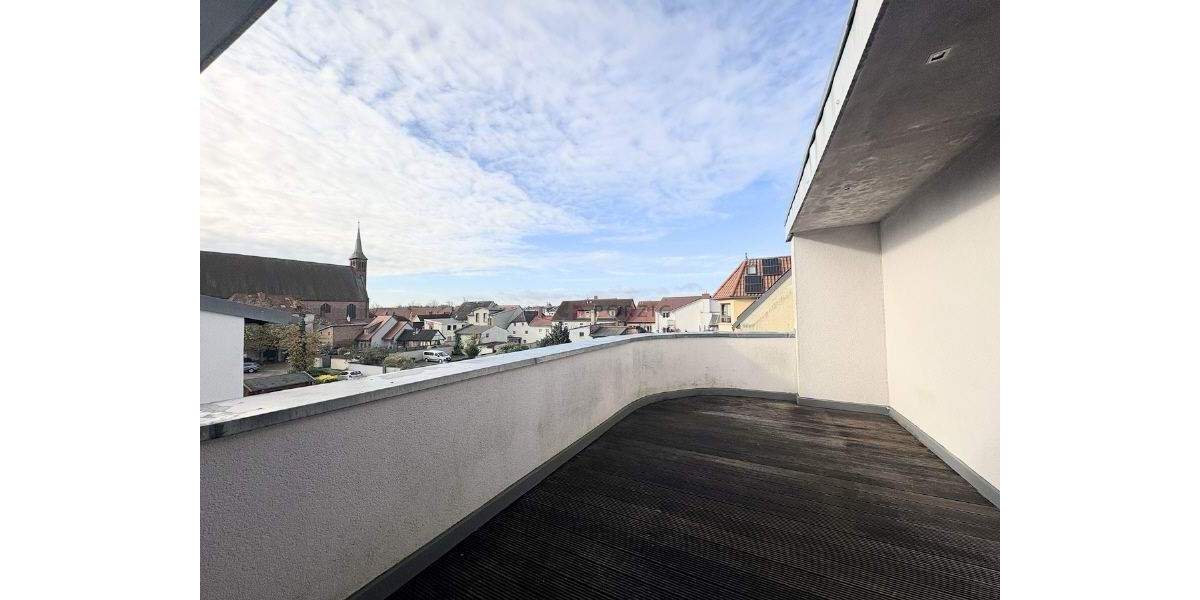 Etagenwohnung Ribnitz-Damgarten Ribnitz - 5 Zimmer, 175 m&sup2;, 1.200&euro; | Angebot:23353257